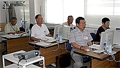 050806cnet.jpg
