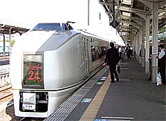 051007jr.jpg