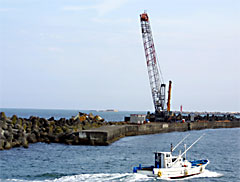 北朝鮮船籍の貨物船チルソン号の解体撤去作業